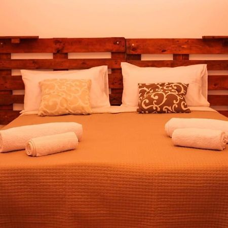 A Rizzilla Guest House Nicotera Ngoại thất bức ảnh